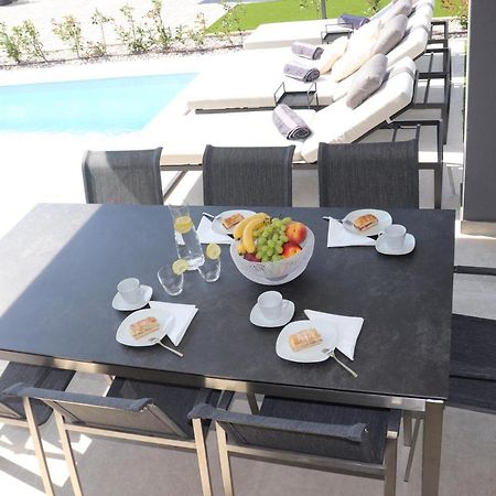 Meerbrise - Luxury Villa Banjole Exteriér fotografie